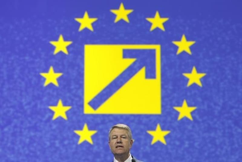 Revine Iohannis în PNL?