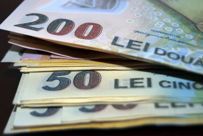 salariul mediu net a depășit 1000 de euro