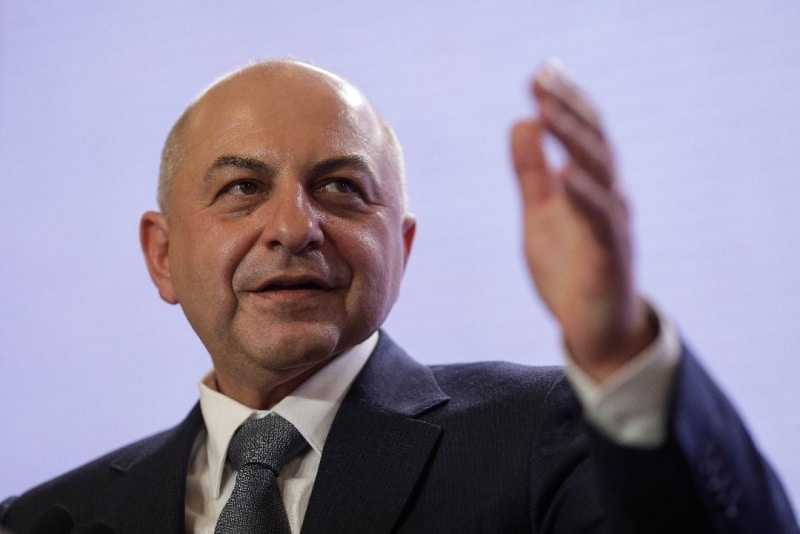 ‘Haideți să discutăm despre București, de ce vă ascundeți?’