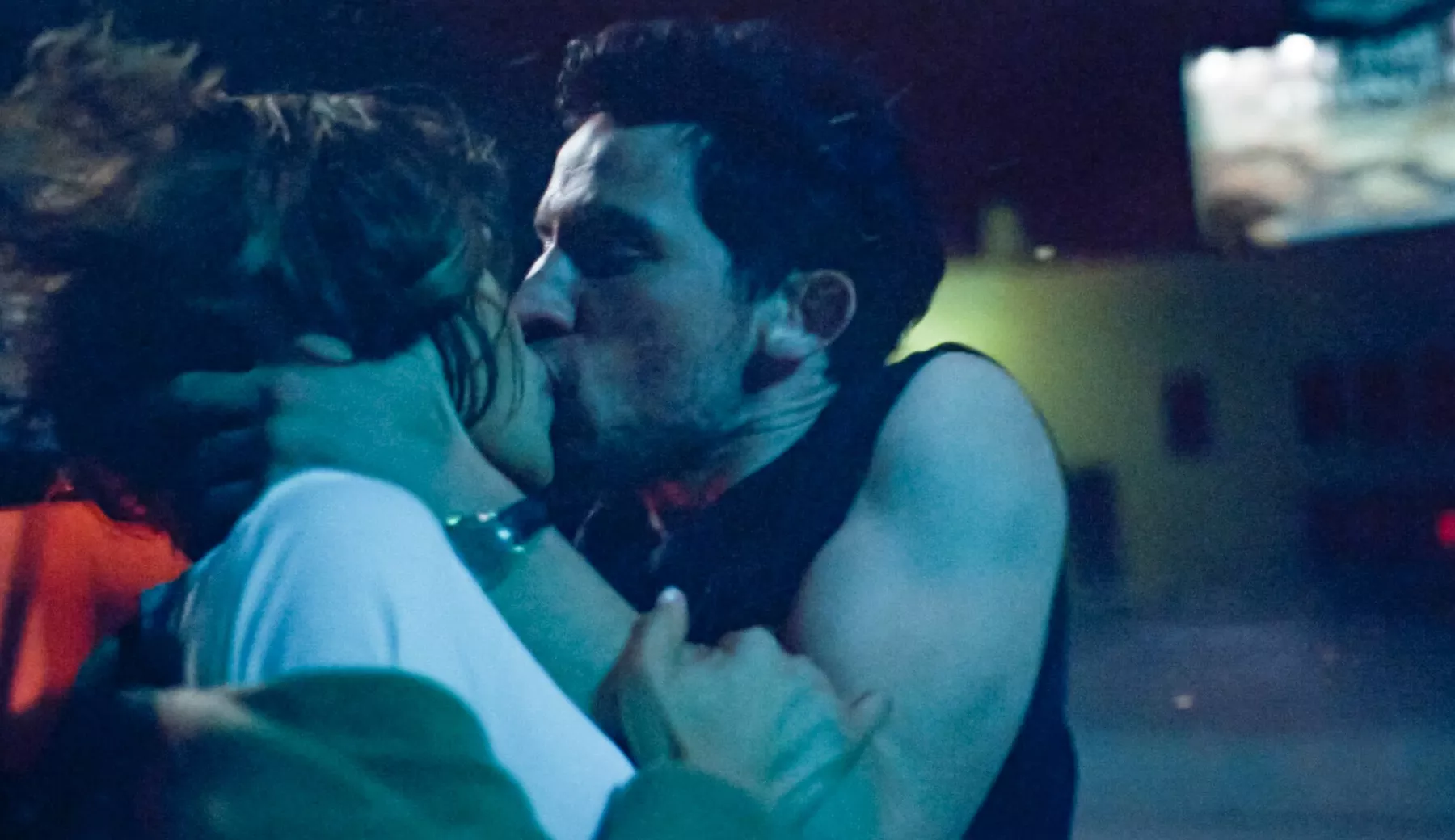 Un film „absurd de sexy” a debutat pe primul loc la box office, dar ridică un mare semn de întrebare