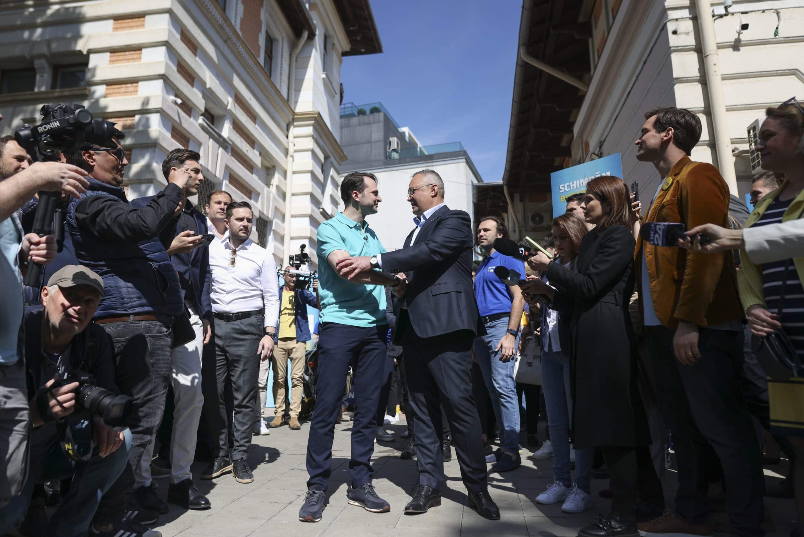 „Atacați-l pe Nicușor Dan, PNL nu ia 20% în București”. Strategia PNL pentru Capitală / Ce partid crește mult în sondaje