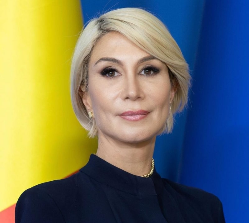 Turcan: Procedura de licitaţie deschisă în vederea restaurării Bibliotecii Batthyaneum