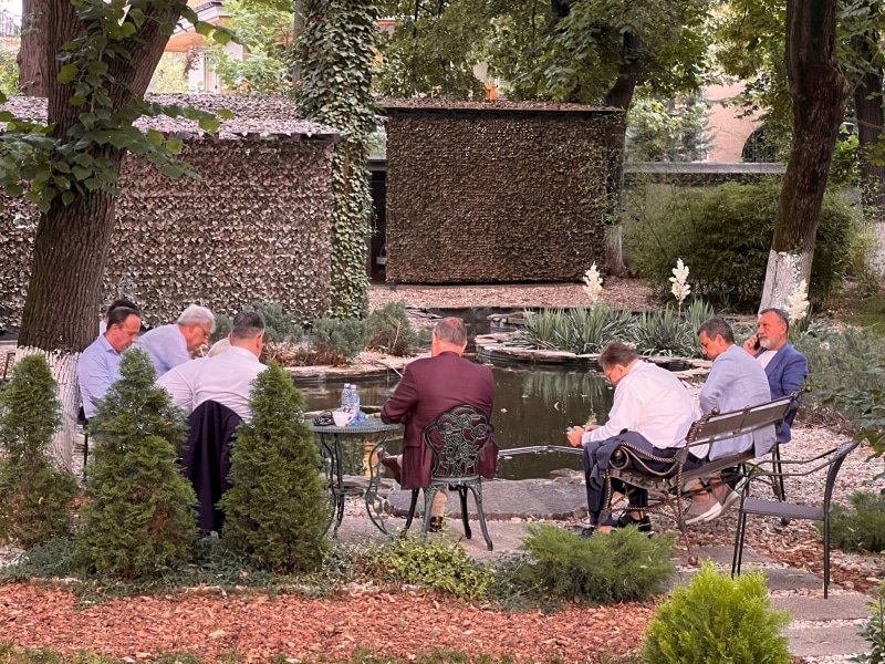 Ciolacu, Tudose, Stănescu și Câciu, ședință la partid cu doar câteva ore înainte de încheierea votului