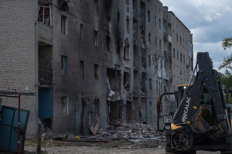 LIVE Război în Ucraina, ziua 856: Zelenski pregăteşte un nou plan de pace / Ministrul rus al apărării ordonă luarea de măsuri cu privire la dronele americane din Marea Neagră / Belarus întărește securitatea la graniță