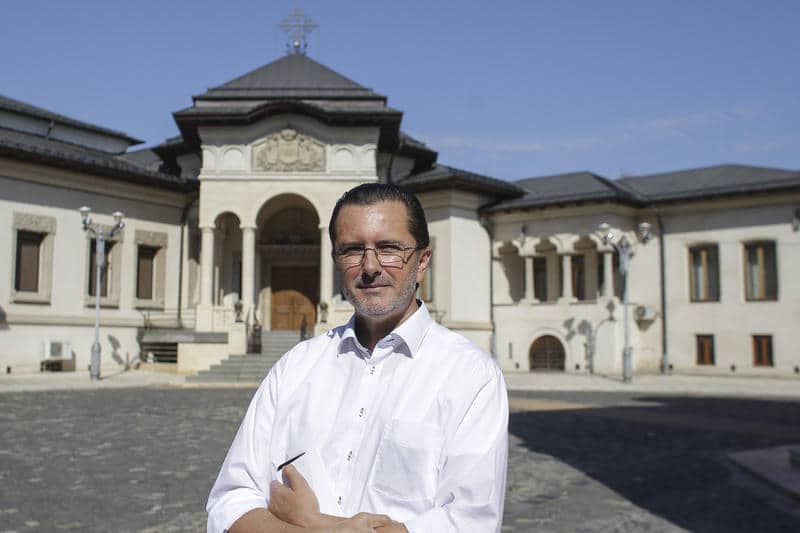 Vasile Bănescu anunță că nu mai este purtătorul de cuvânt al Patriarhiei / El este înlocuit de teologul Adrian Agachi
